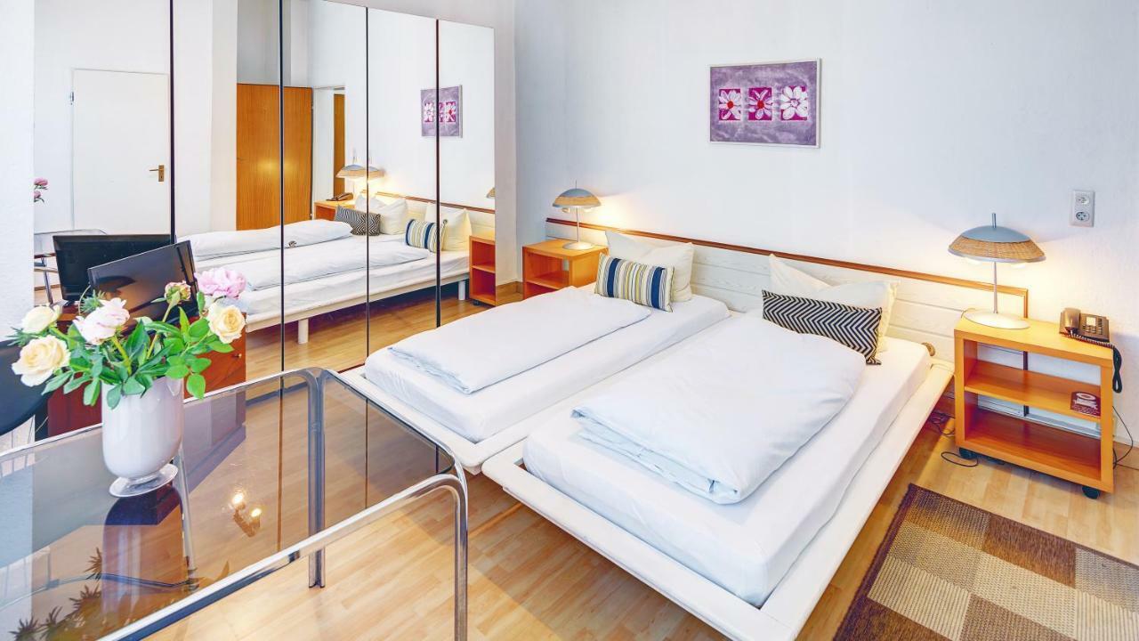 Hotel Cornelia باد نوهايم المظهر الخارجي الصورة